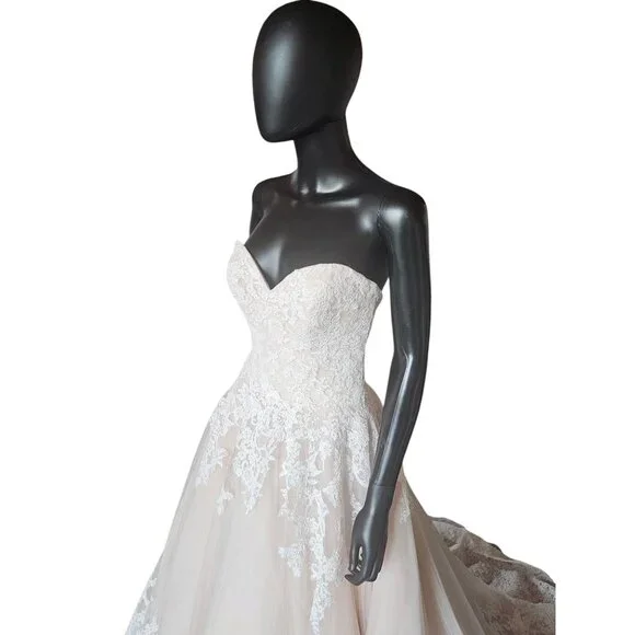 NWOT Blush/Ivory Lace Applique Ballgown Bridal Dress - Mori Lee - Picture 4 of 13